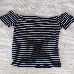 Black and white crop top!